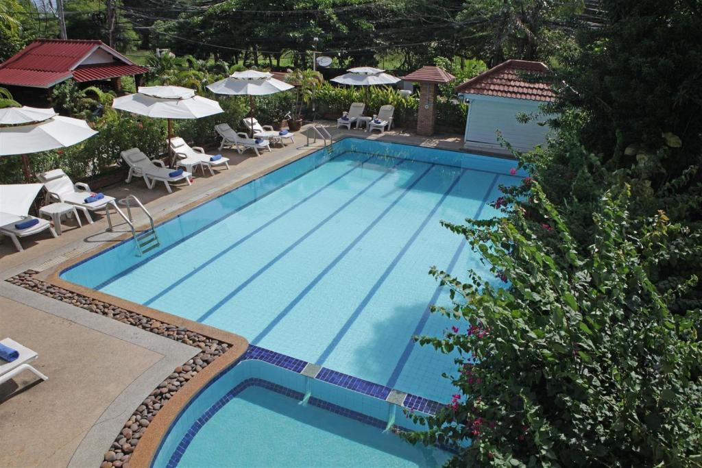 Surin Sweet Hotel Exterior photo