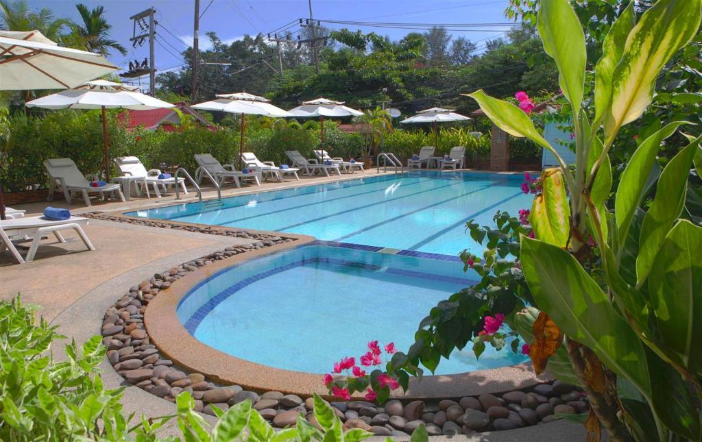 Surin Sweet Hotel Exterior photo