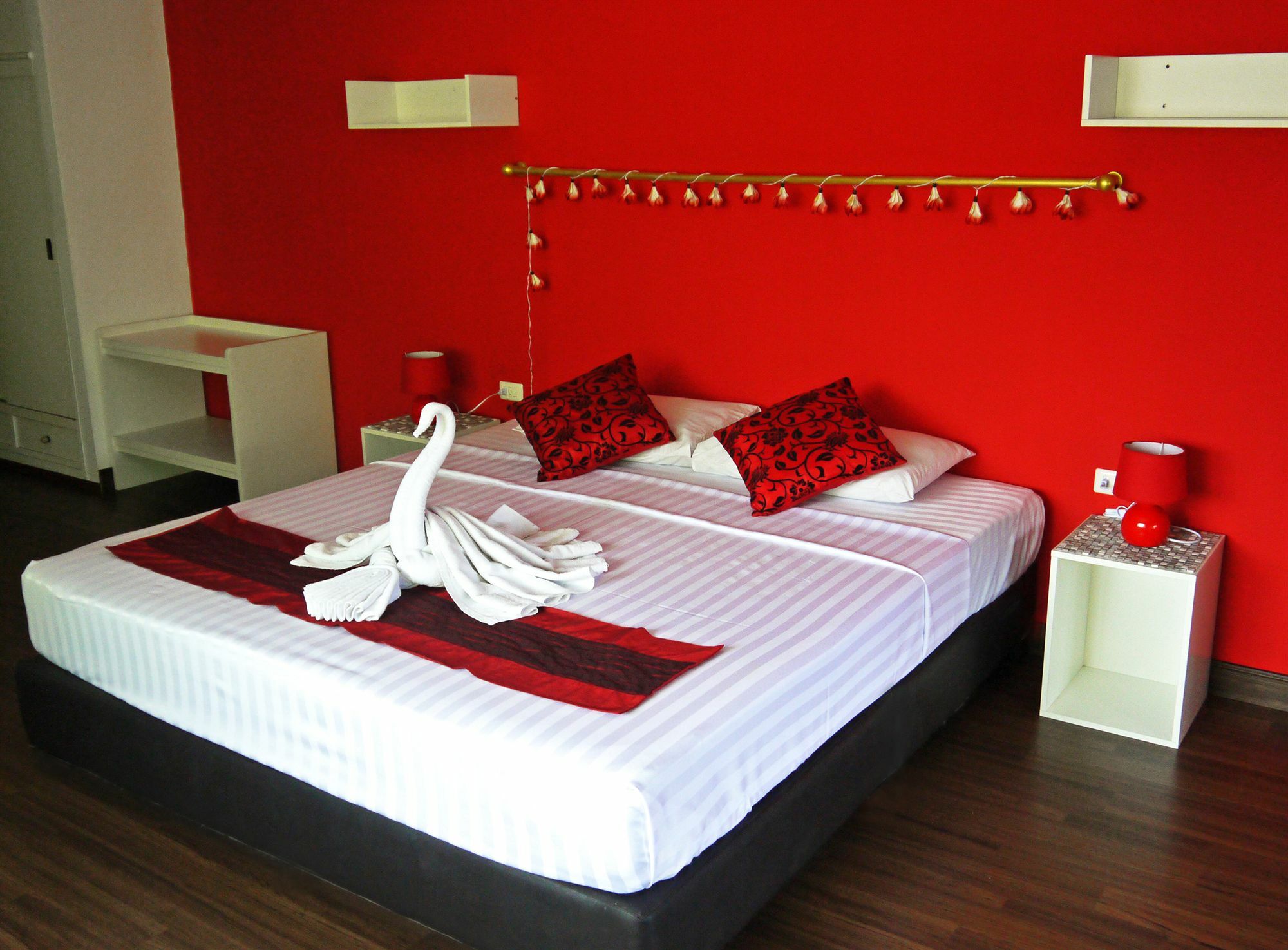 Surin Sweet Hotel Exterior photo